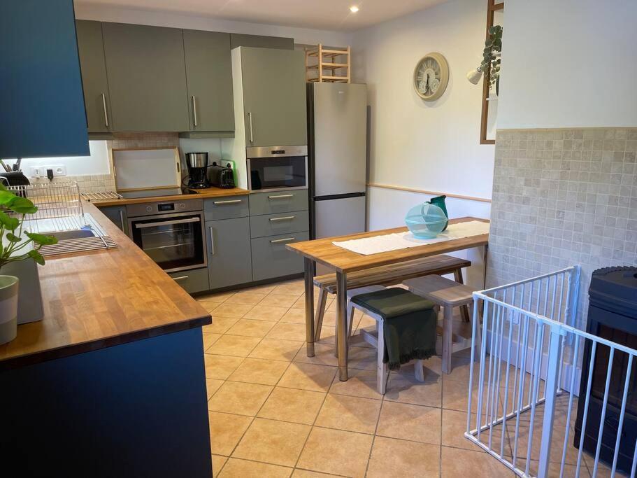 Allemond - Restful 2 Bed Apartment For Ski, Cycle & Family Экстерьер фото